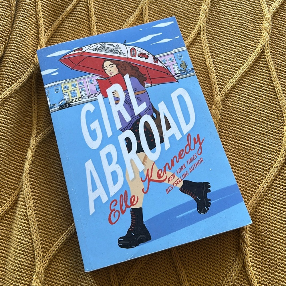 Girl Abroad 📕